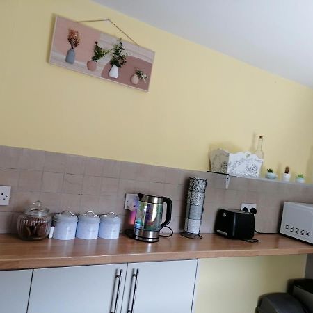 Tynant House- Modern 3 Bed House- City Centre And Free Parking Cardiff Bagian luar foto