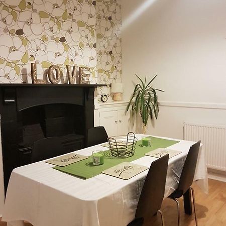 Tynant House- Modern 3 Bed House- City Centre And Free Parking Cardiff Bagian luar foto