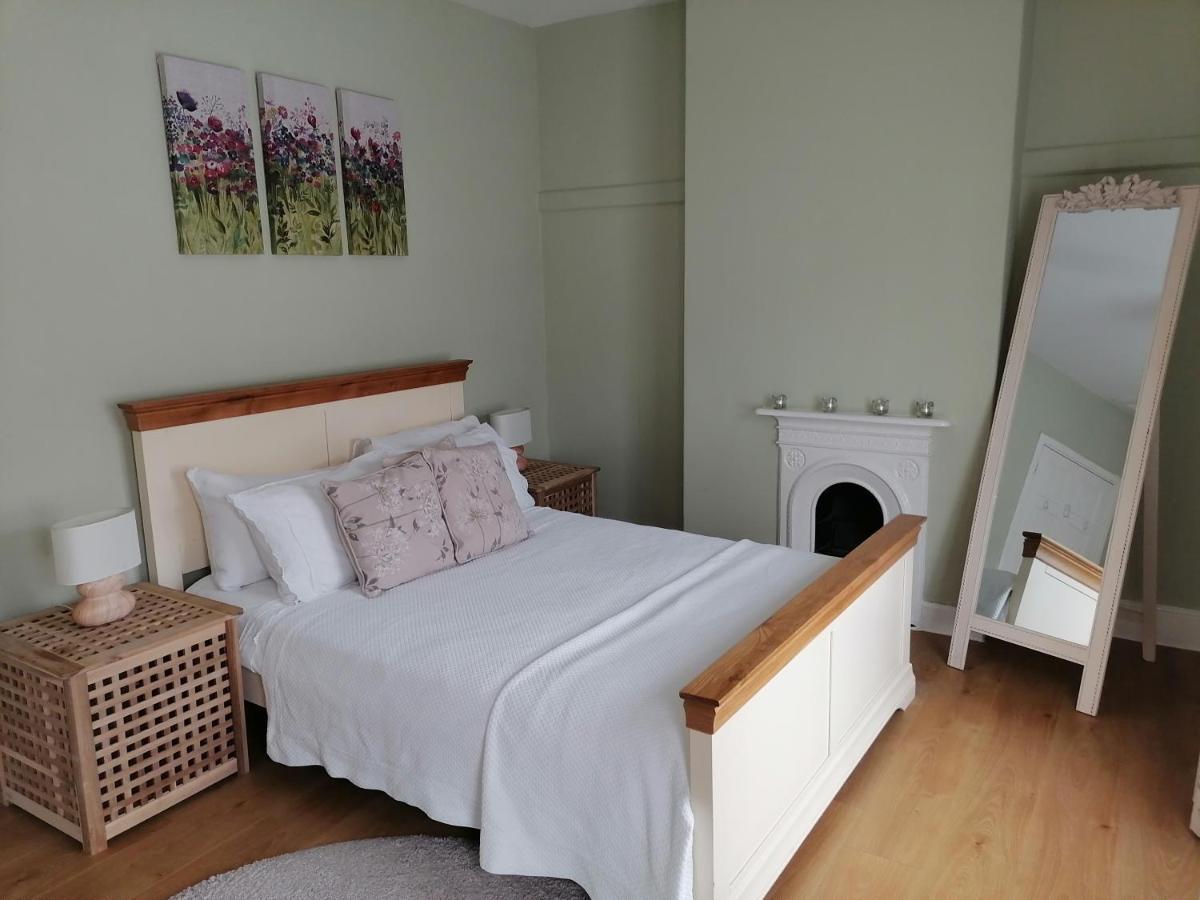 Tynant House- Modern 3 Bed House- City Centre And Free Parking Cardiff Bagian luar foto