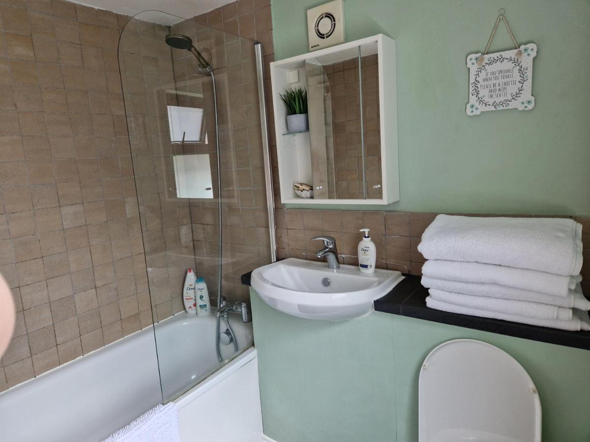 Tynant House- Modern 3 Bed House- City Centre And Free Parking Cardiff Bagian luar foto