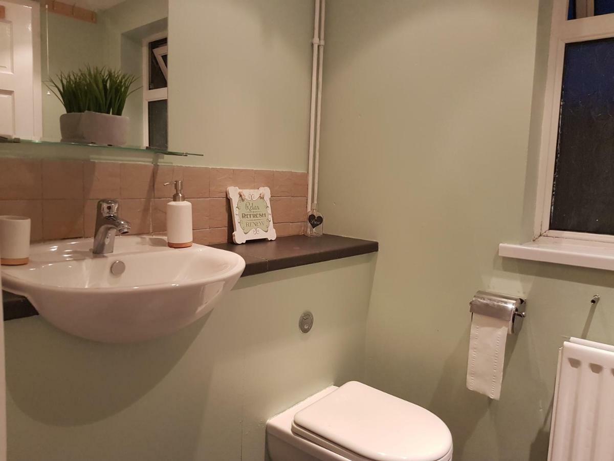 Tynant House- Modern 3 Bed House- City Centre And Free Parking Cardiff Bagian luar foto